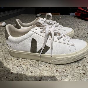Veja sneakers